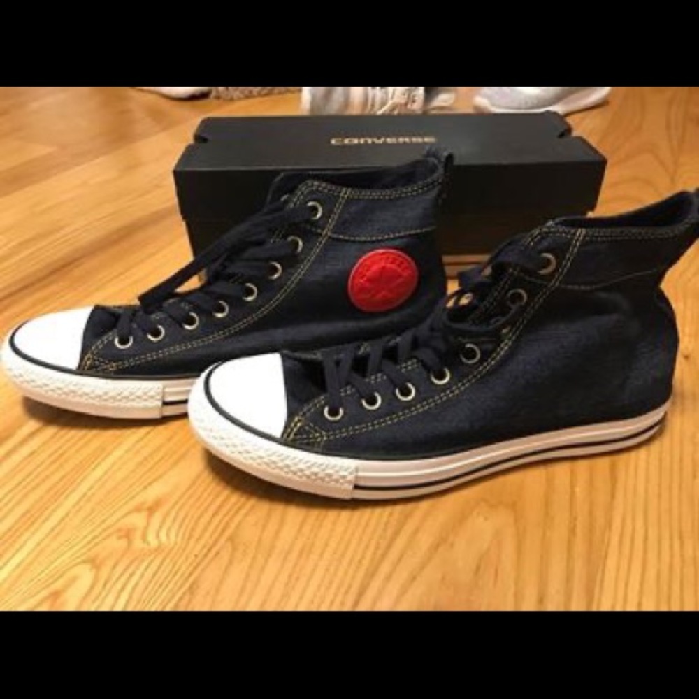 Brand new unisex Chuck Taylor All Star Converse